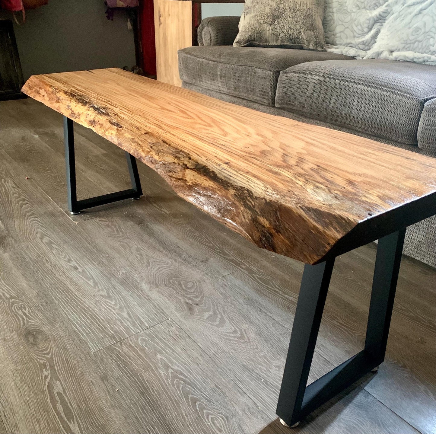 Live Edge Oak Coffee Table With Metal Legs Made of Ohio Oak